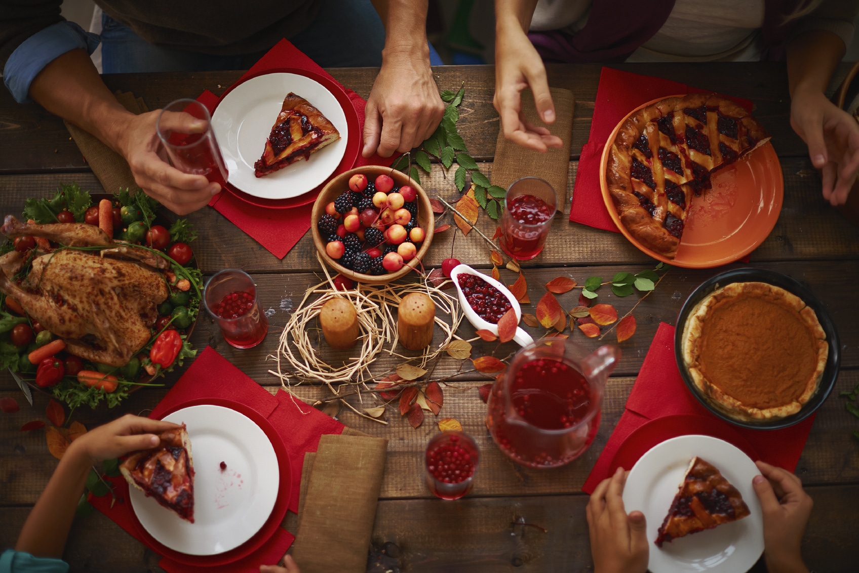 5 Ways To Enjoy The Holidays With Family