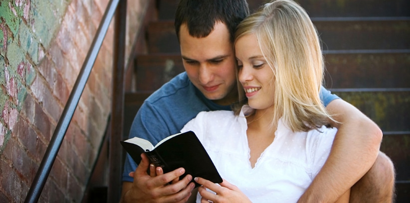 couple reading bible