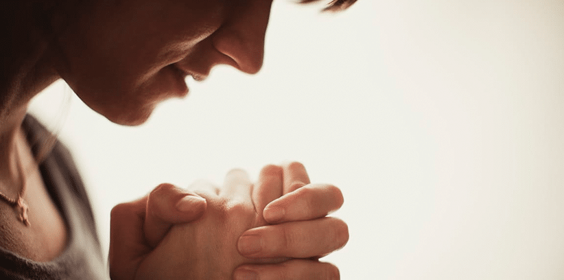 praying woman