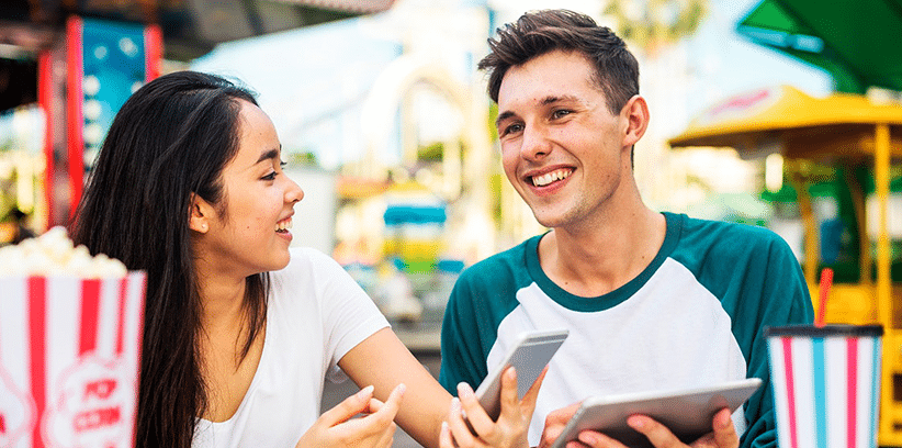 happy couple dating