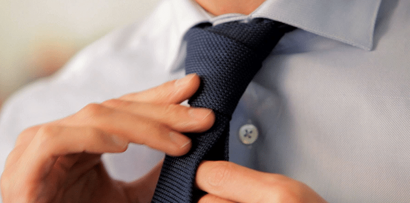 fixing the neck tie