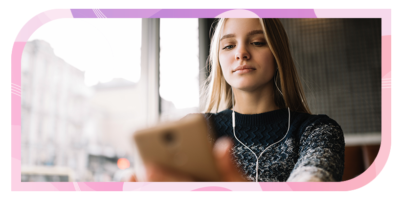 woman talking to someone over the phone