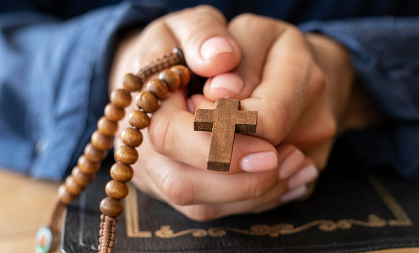 praying the rosary